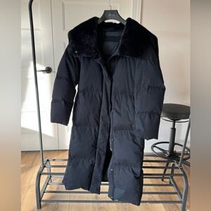 New Banana Republic Down coat Lawri.